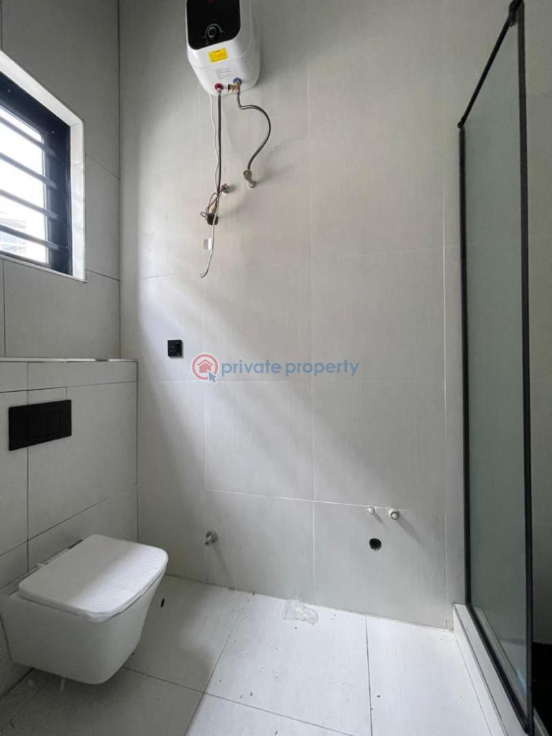 Luxury 5 bedroom fully detached duplex in osapa - 4 5 bedroom Duplex For Sale Osapa London Lekki Phase One Osapa Lekki Lagos - 4