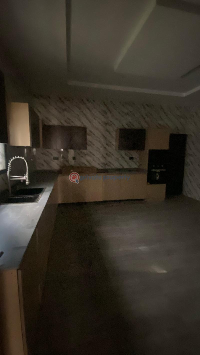 5 bedroom Detached Duplex For Rent Jahi Gilmore Jahi Abuja Phase 2  - 2