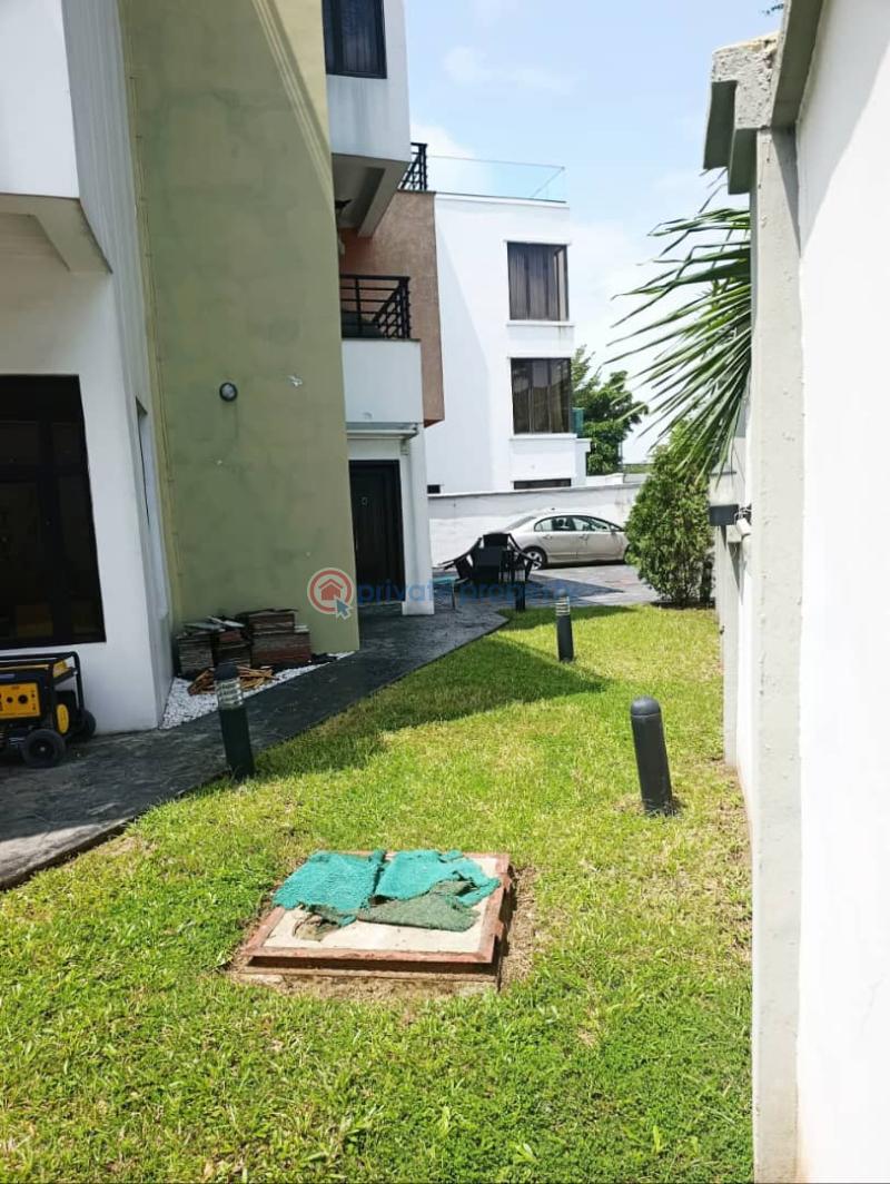 5 bedroom Detached Duplex For Sale Banana Island Ikoyi Lagos - 19