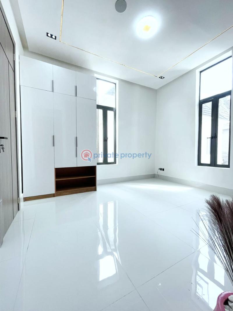 5 bedroom Detached Duplex For Sale Chevron Drive Lekki Lagos - 15
