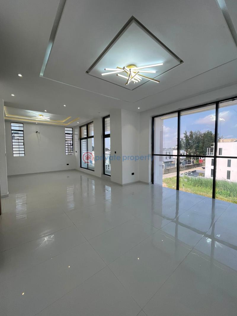 5 bedroom Detached Duplex For Sale Ikota Lekki Lagos - 3