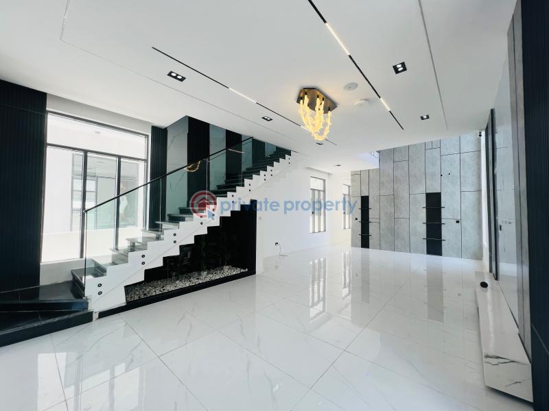 5 bedroom Detached Duplex For Sale Chevron Drive Lekki Lagos - 1