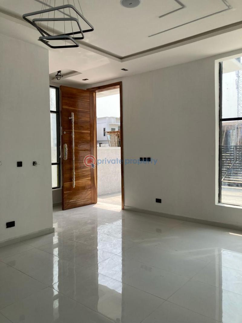 5 bedroom Duplex For Sale Chevron Drive Lekki Lagos - 2