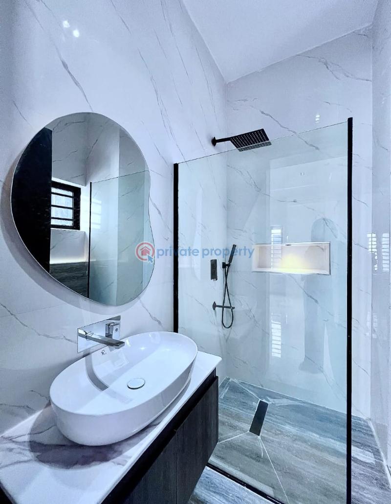 5 bedroom Detached Duplex For Sale Ikota Lekki Lagos - 3