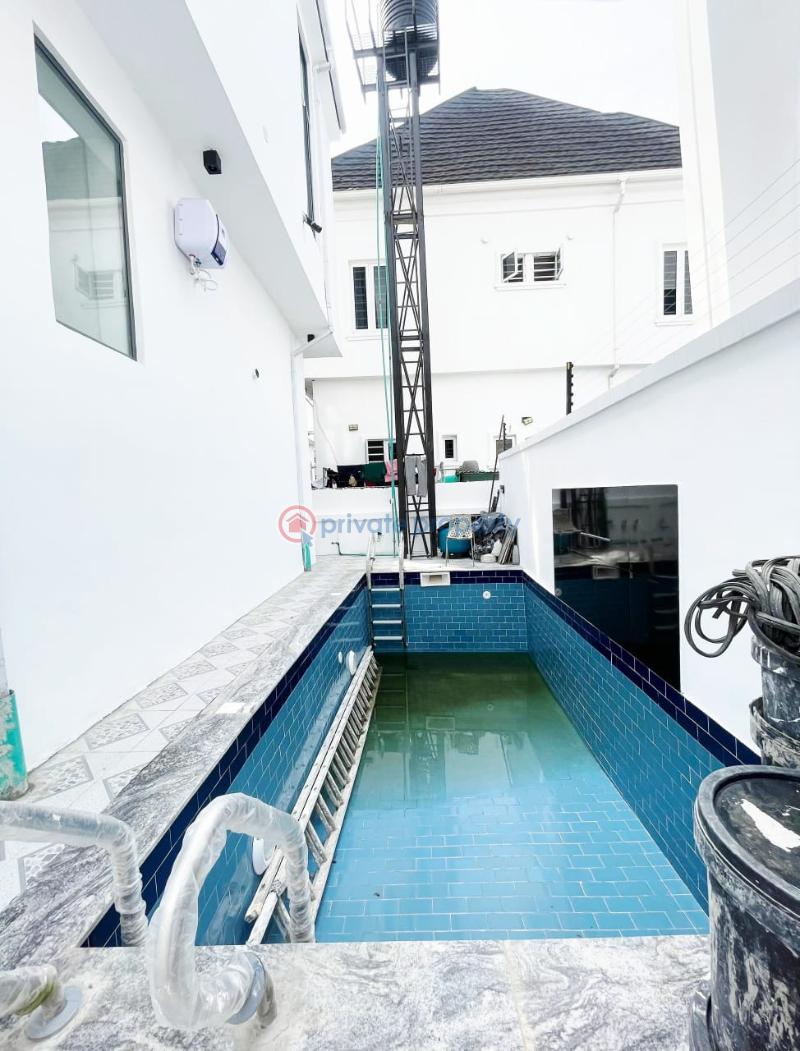 5 bedroom Detached Duplex For Sale Chevron Drive Lekki Lagos - 23