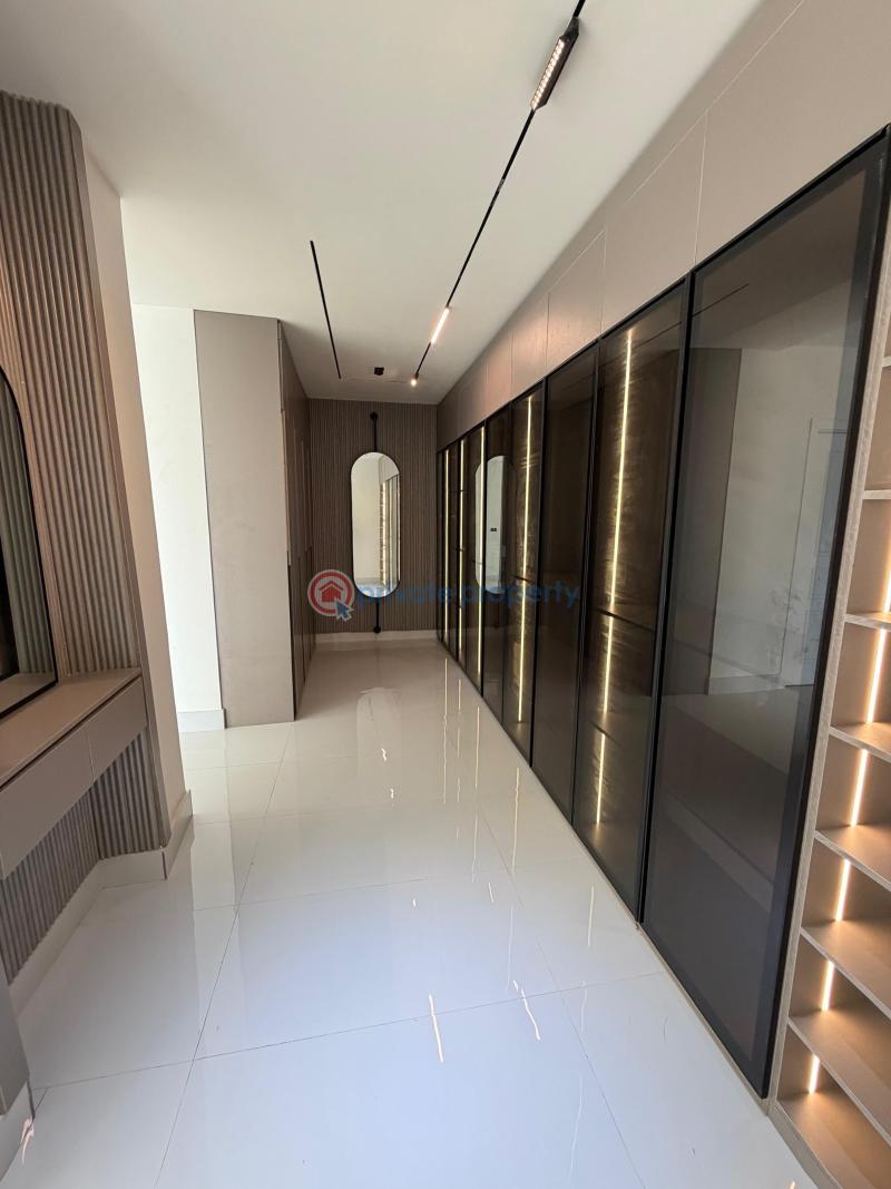 5 bedroom Flat & Apartment For Sale Freedom Way Lekki Phase 1 Lagos - 21