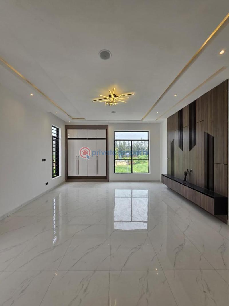 5 bedroom Detached Duplex For Sale Lekki County Home Ikota Lekki Lagos - 11