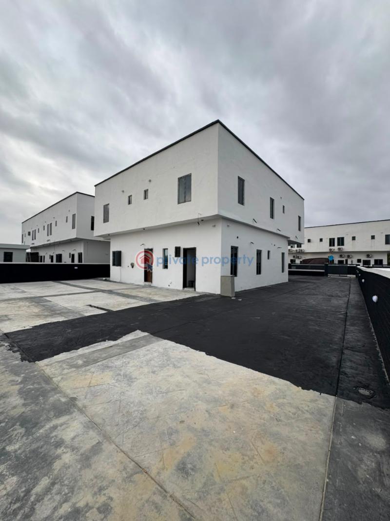 5 bedroom Detached Duplex For Sale Victoria Garden City Lekki Lagos - 10