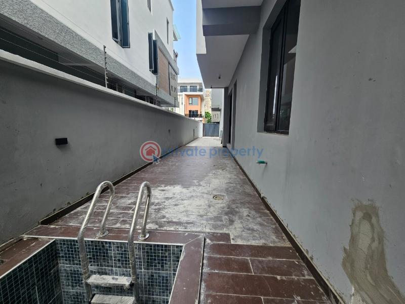 Luxury 5 bedroom fully detached duplex with 2rooms bq, study, cinema, swimming pool and gym - 35 5 bedroom Detached Duplex For Sale Old Ikoyi Lagos - 35