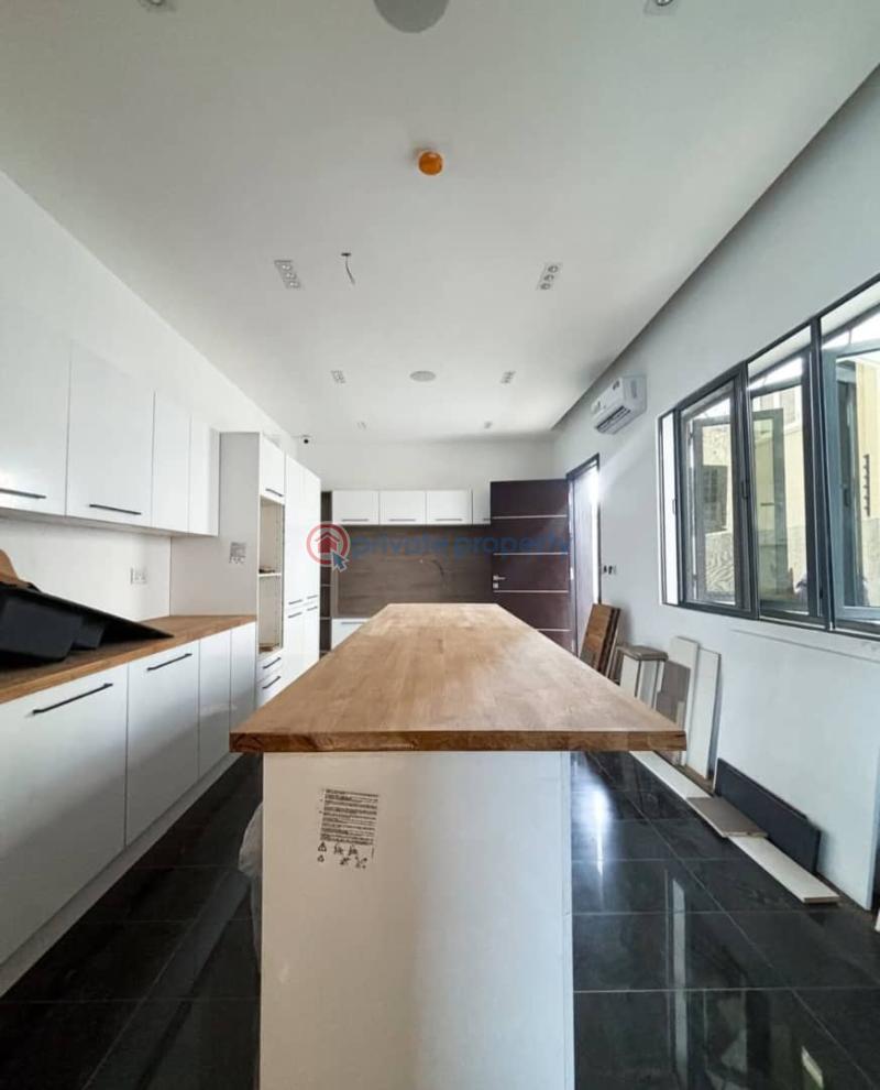 5 bedroom Detached Duplex For Sale Lekki Phase 1 Lagos - 5