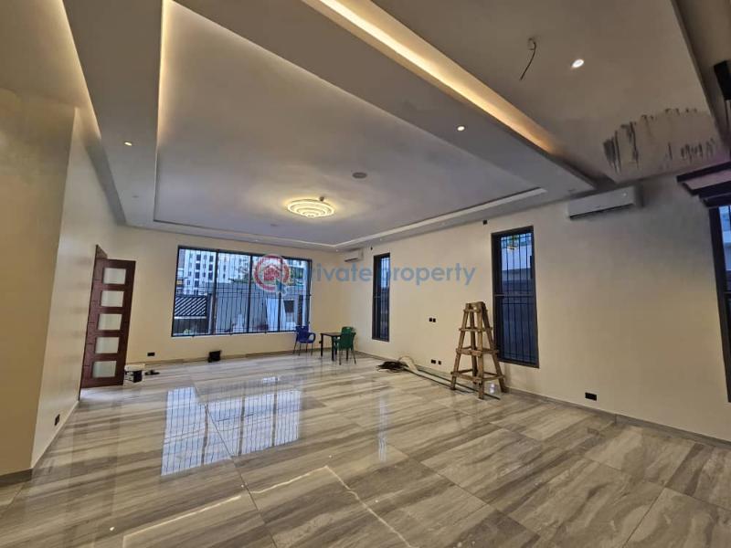 5 bedroom Detached Duplex For Sale In An Estate Close To Banana Island Ikoyi Lagos - 1