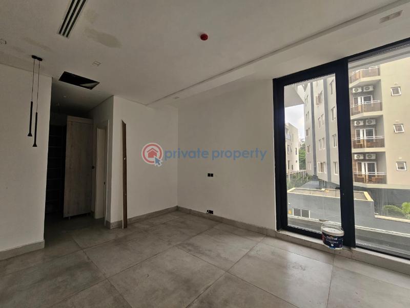 Luxury 5 bedroom fully detached duplex with 2rooms bq, study, cinema, swimming pool and gym - 33 5 bedroom Detached Duplex For Sale Old Ikoyi Lagos - 33