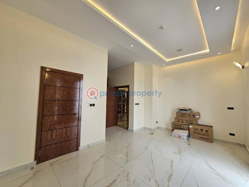5 bedroom Detached Duplex For Sale In An Estate Close To Banana Island Ikoyi Lagos - 7