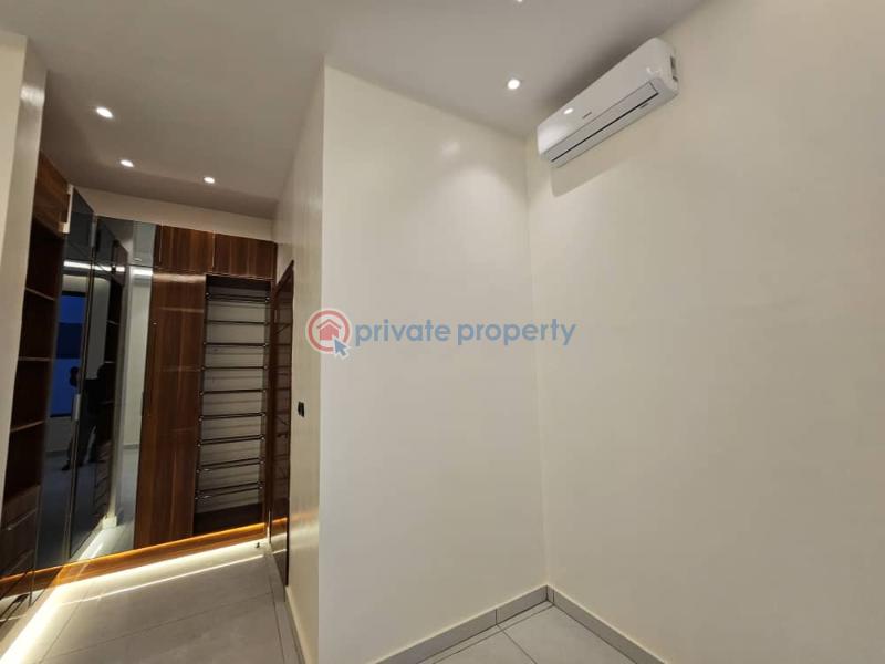 5 bedroom Detached Duplex For Sale In An Estate Close To Banana Island Ikoyi Lagos - 8