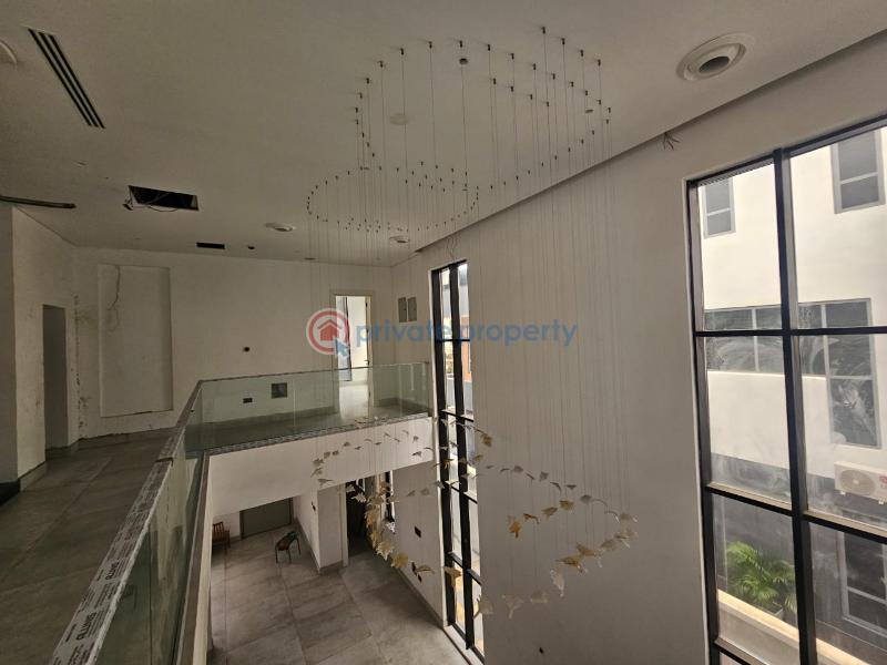 Luxury 5 bedroom fully detached duplex with 2rooms bq, study, cinema, swimming pool and gym - 3 5 bedroom Detached Duplex For Sale Old Ikoyi Lagos - 3