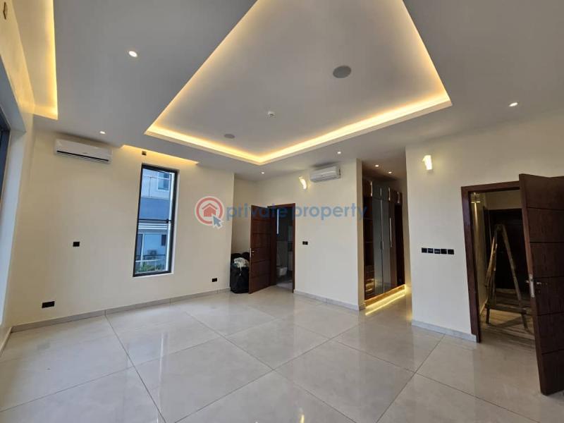5 bedroom Detached Duplex For Sale In An Estate Close To Banana Island Ikoyi Lagos - 25