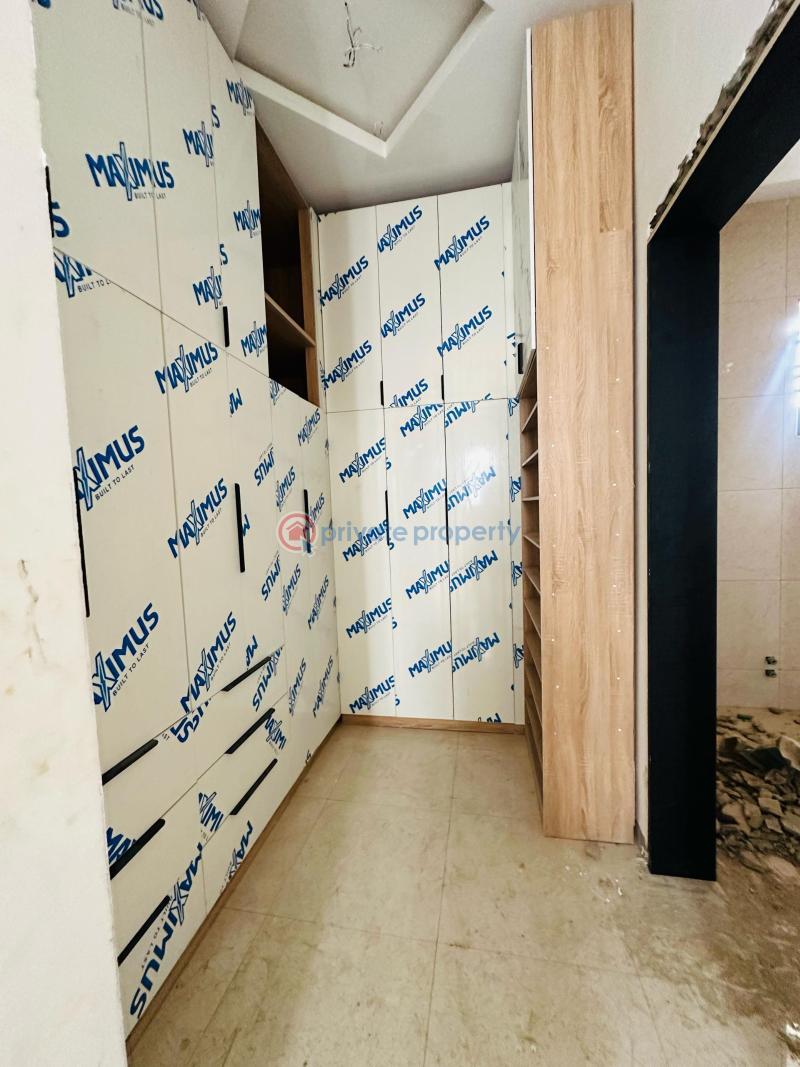 5 bedroom Detached Duplex For Sale Omole Phase 2 Ojodu Lagos - 11