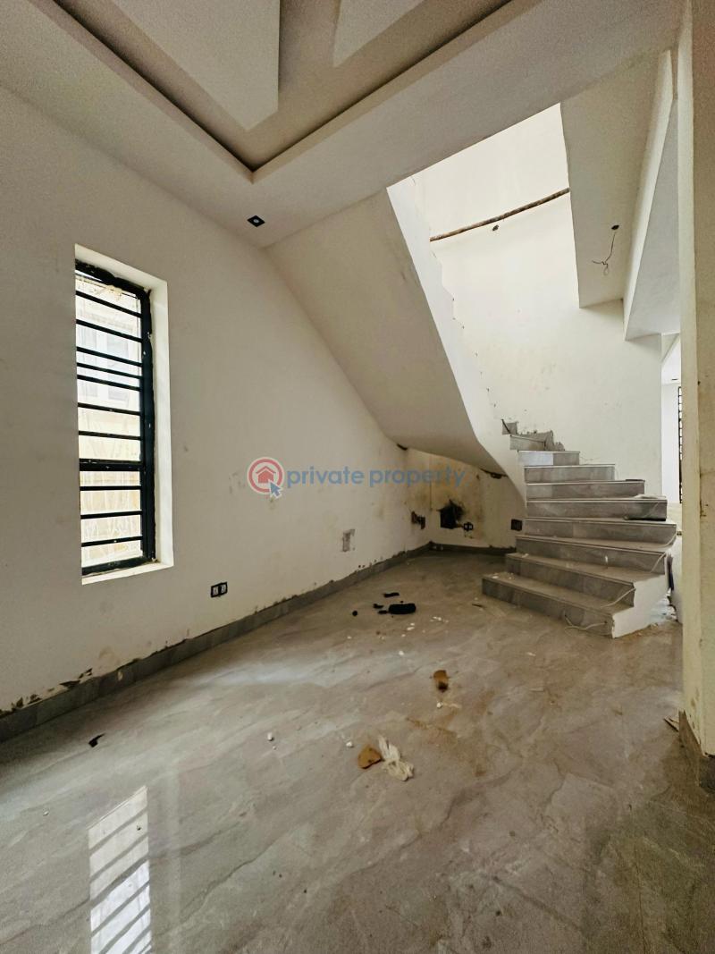 5 bedroom Detached Duplex For Sale Omole Phase 2 Ojodu Lagos - 12