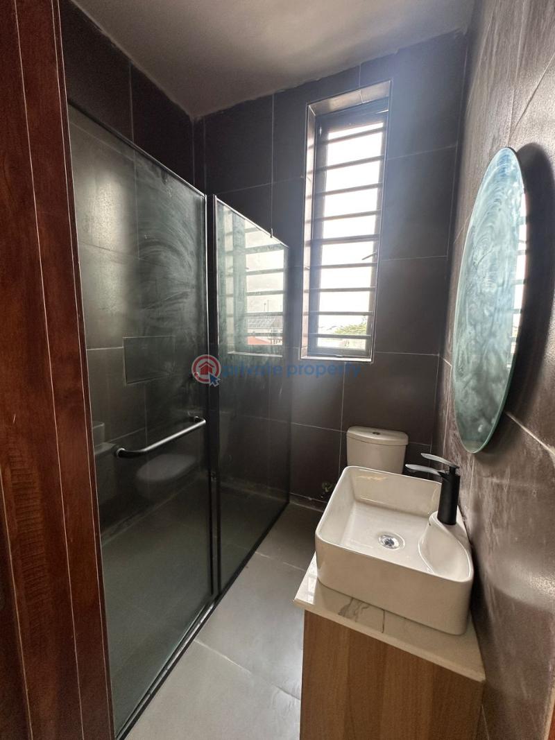 Luxury 5 bedroom fully detached duplex with bq - 12 5 bedroom Detached Duplex For Sale Lekki Phase 1 Lagos - 12