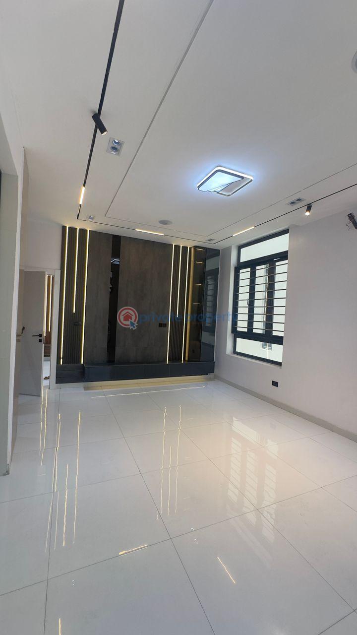 5 bedroom Detached Duplex For Sale Chevron Lekki Lagos - 5