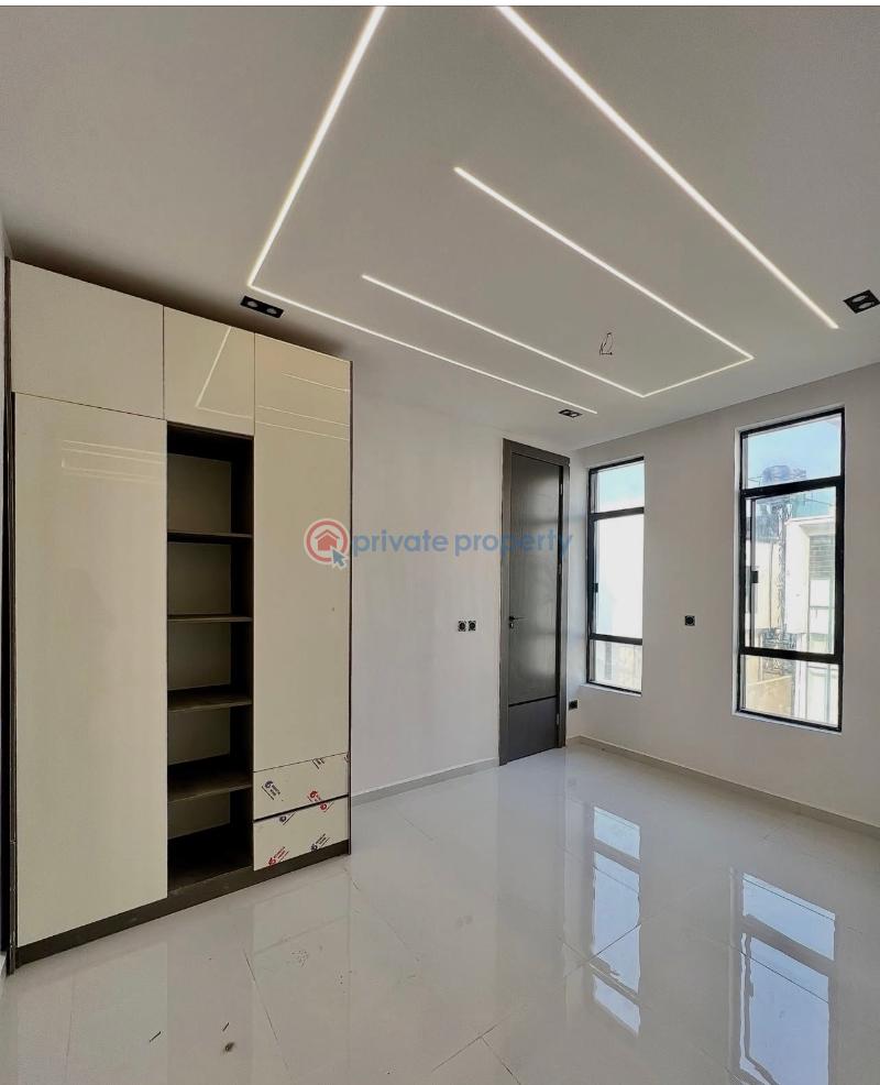 5 bedroom Detached Duplex For Sale Secure Estate At Chevron Lekki Lekki Lagos - 16