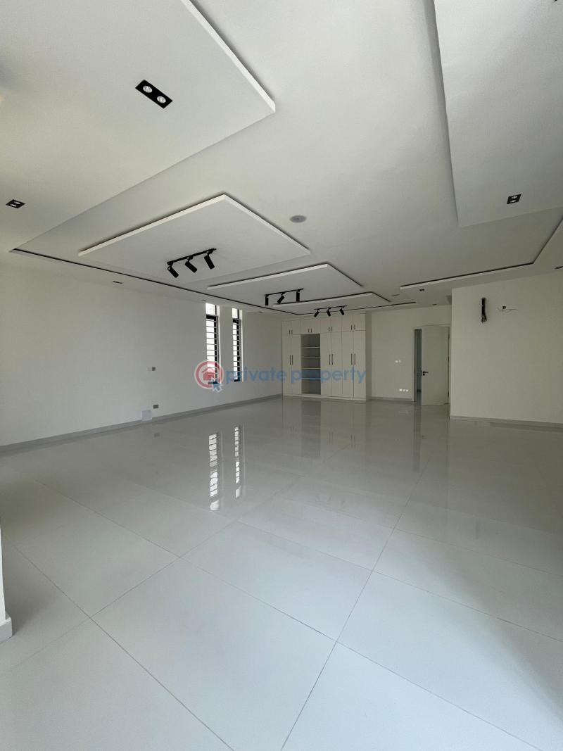 Luxury 5-bedroom fully detached duplex with bq - 10 5 bedroom Detached Duplex For Sale Lake View Estate, Orchid Lekki Lagos - 10