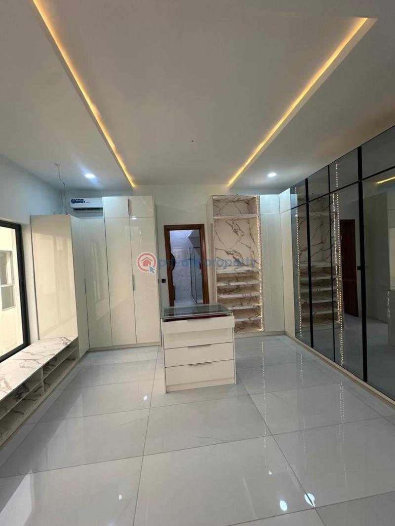 5 bedroom Detached Duplex For Sale Lekki Phase 1 Lagos - 8