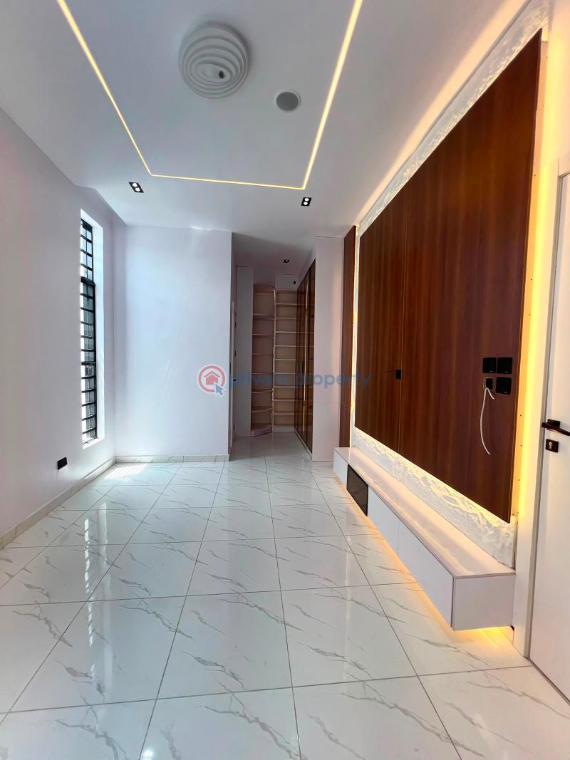 5 bedroom Detached Duplex For Sale Ikota Lekki Lagos - 2