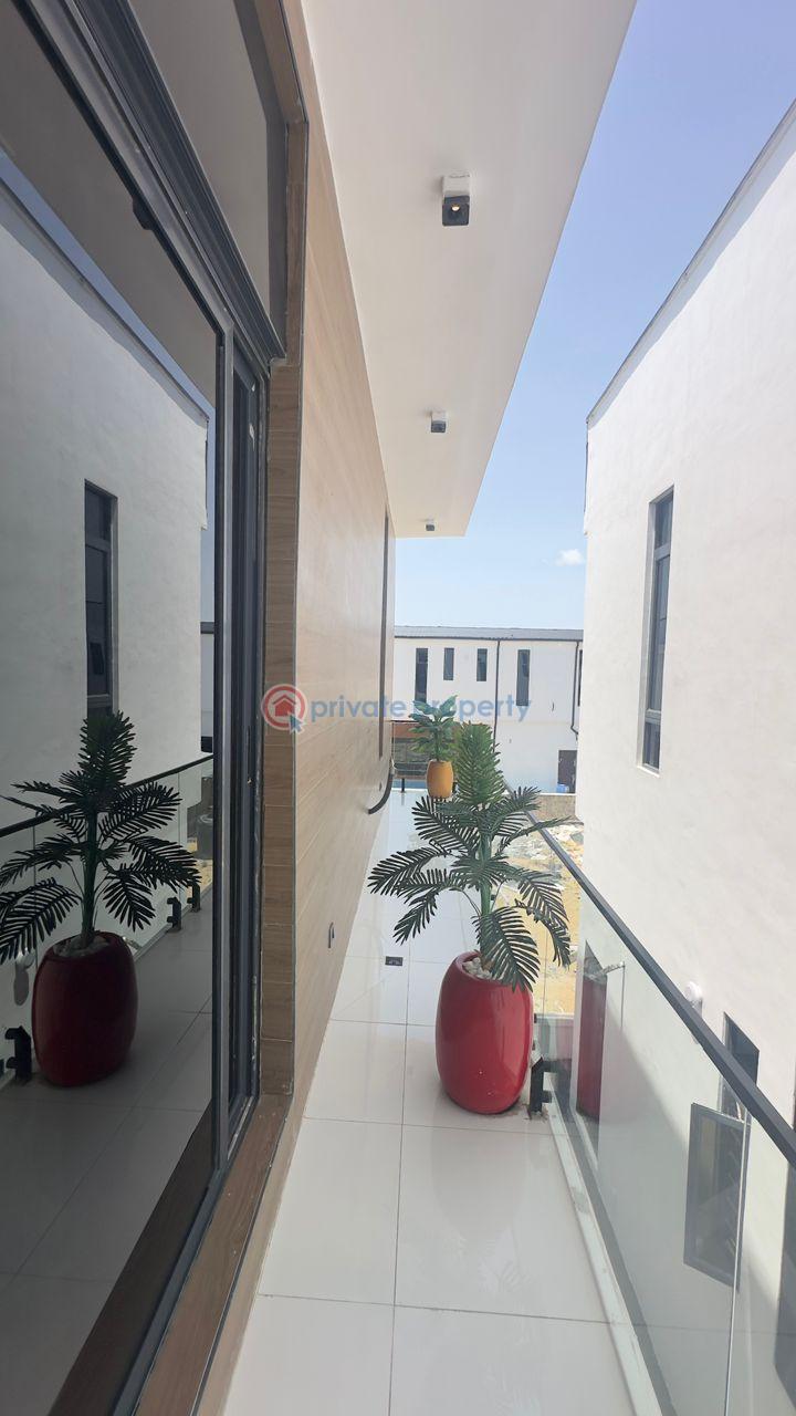 5 bedroom Detached Duplex For Sale Chevron Lekki Lagos - 11