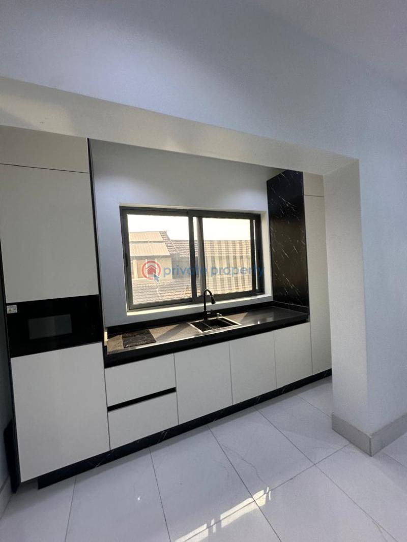 5 bedroom Detached Duplex For Sale Lekki Phase 1 Lagos - 2