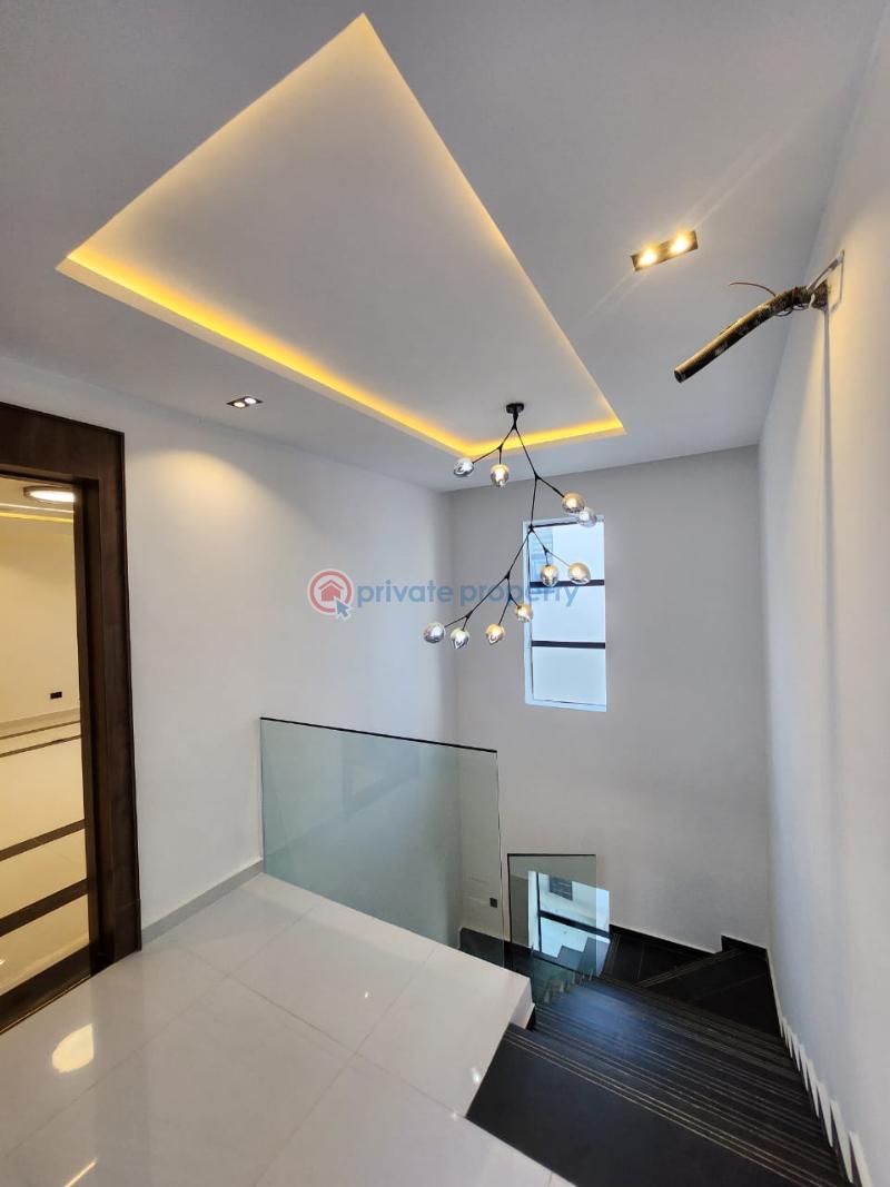 5 bedroom Detached Duplex For Sale Chevron Drive Lekki Lagos - 5