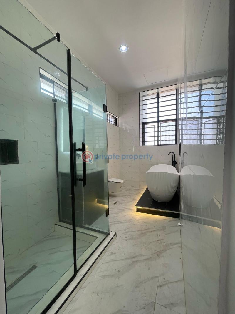 5 bedroom Detached Duplex For Sale Chevron Drive Lekki Lagos - 1