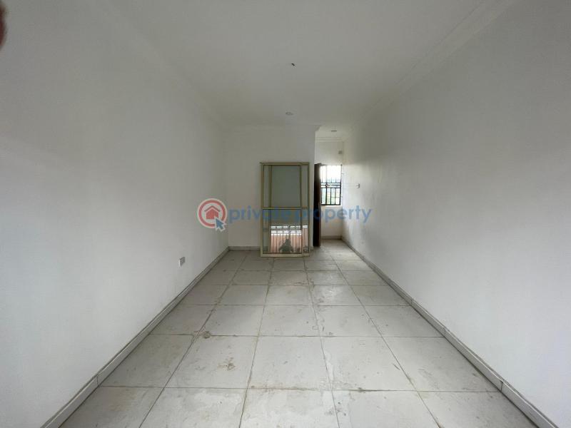 5 bedroom Flat & Apartment For Sale Omole Phase 1 Ojodu Lagos - 6
