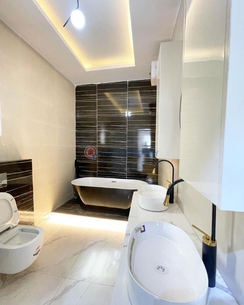 5 bedroom Duplex For Sale Lekki Lagos - 1