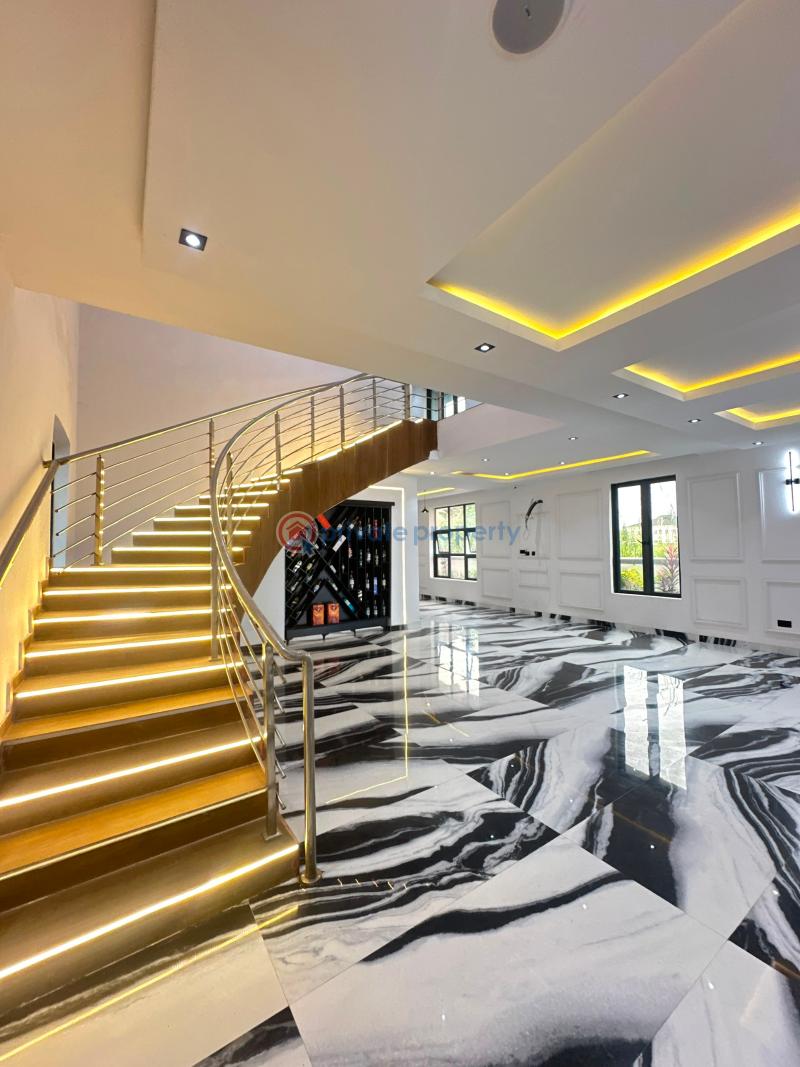 5 bedroom Detached Duplex For Sale Royal Garden Estate Ajah Lagos - 4