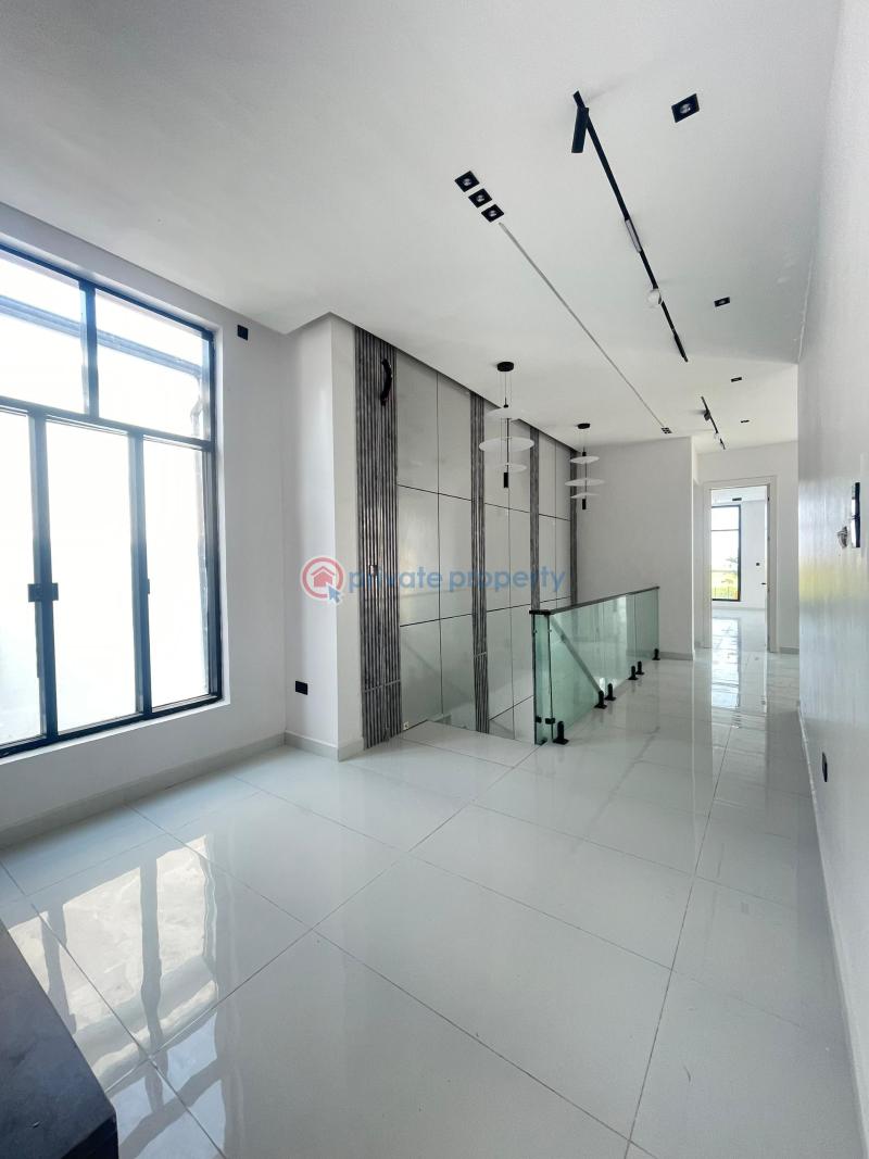 5 bedroom Detached Duplex For Sale Chevron, Lekki Lagos - 17