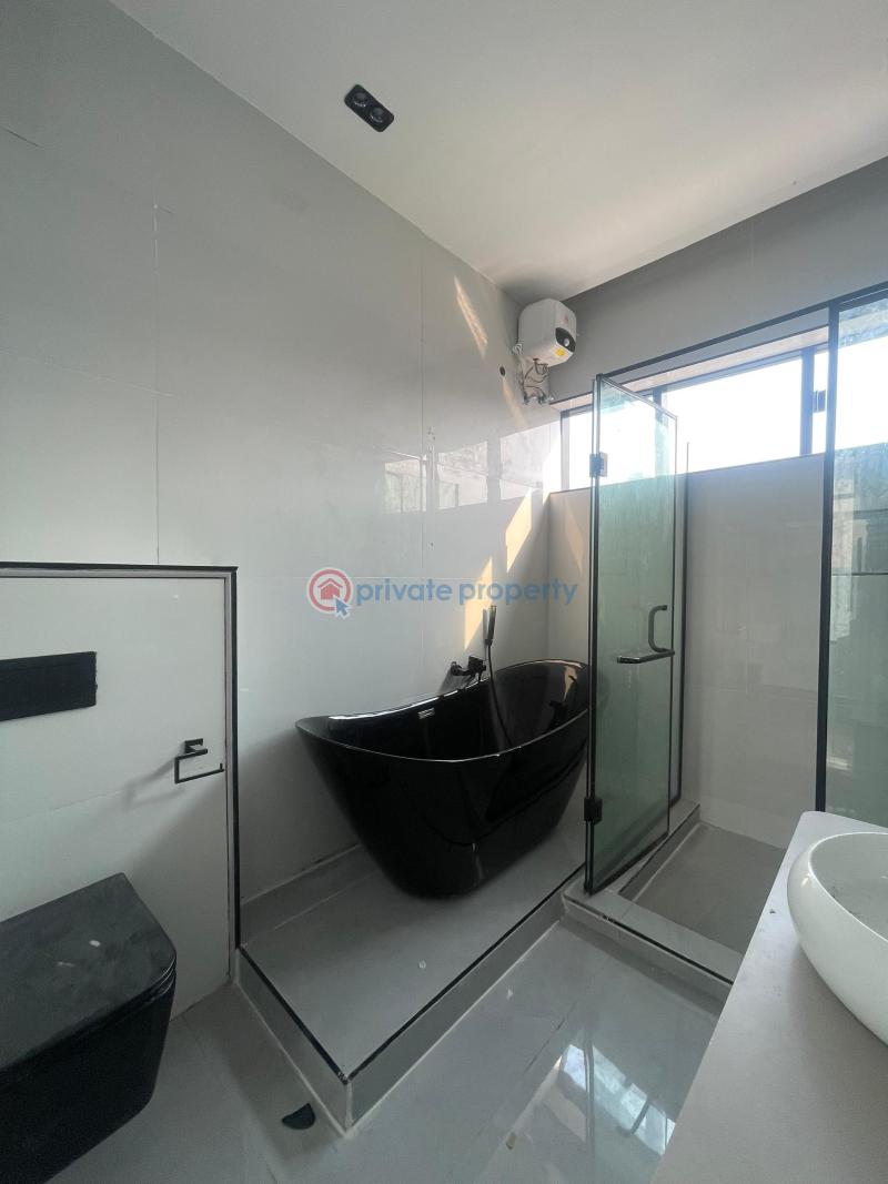 5 bedroom Detached Duplex For Sale Chevron, Lekki Lagos - 20