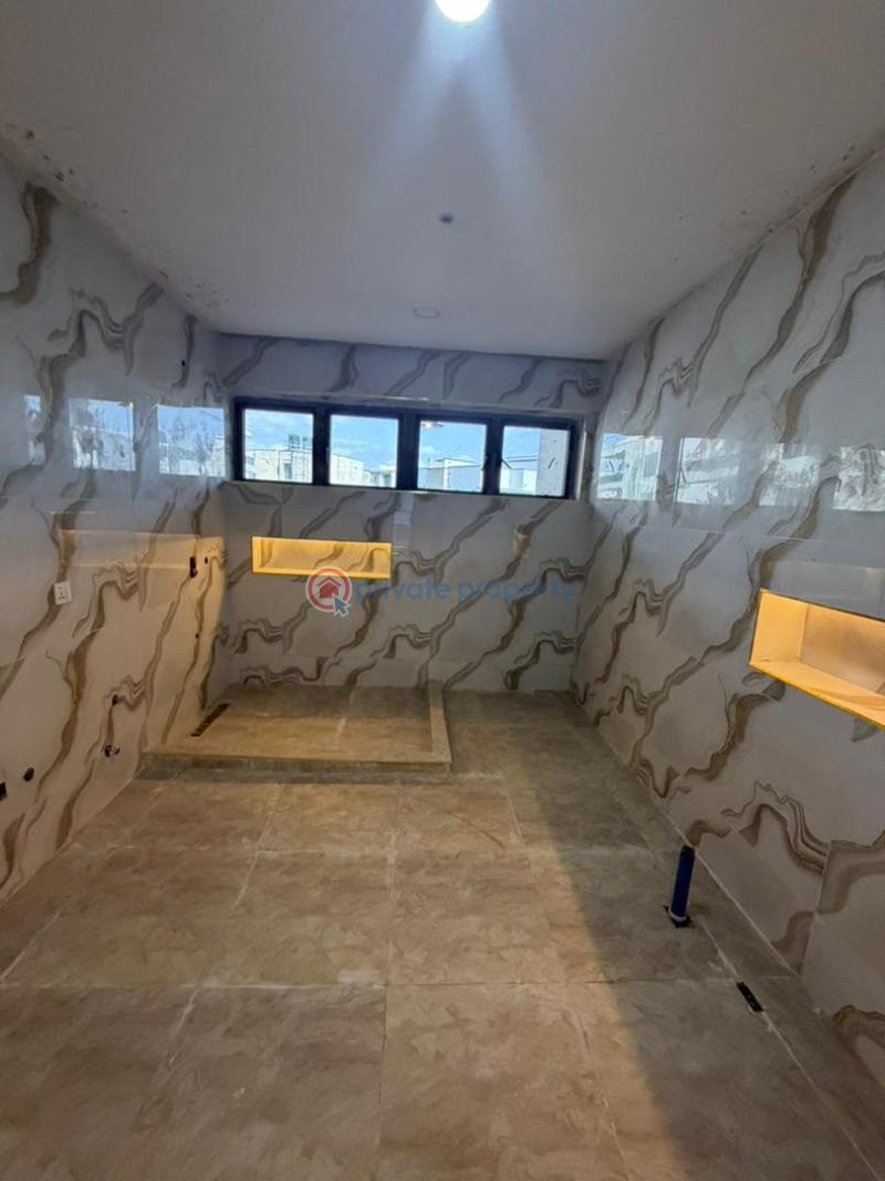 5 bedroom Detached Duplex For Sale Wuye Abuja Phase 2  - 4