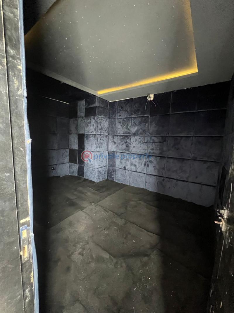 5 bedroom Duplex For Sale Mega Mound Lekky County Lekki Phase 2 Lagos - 19