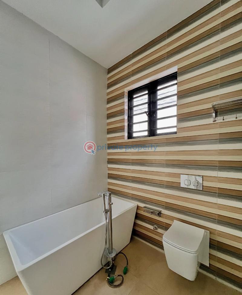 5 bedroom Detached Duplex For Sale Secure Estate At Ologolo Lekki Ologolo Lekki Lagos - 12