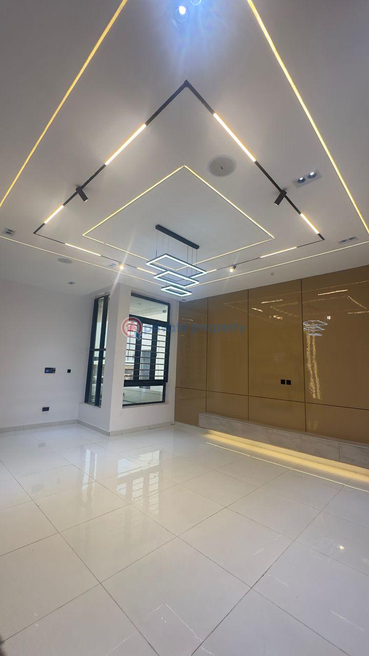 5 bedroom Detached Duplex For Sale Chevron Lekki Lagos - 18