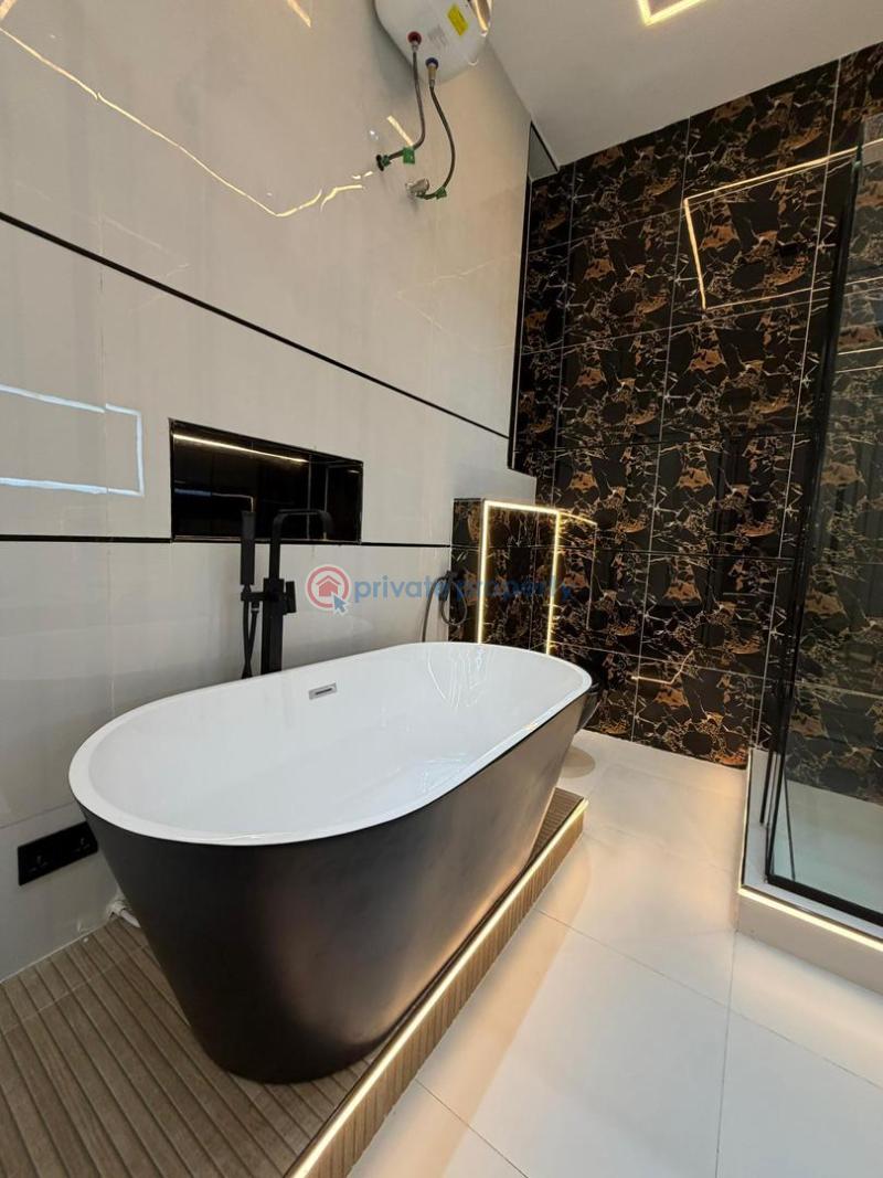 5 bedroom Detached Duplex For Sale Chevron Conservation, Lekki Lagos - 9