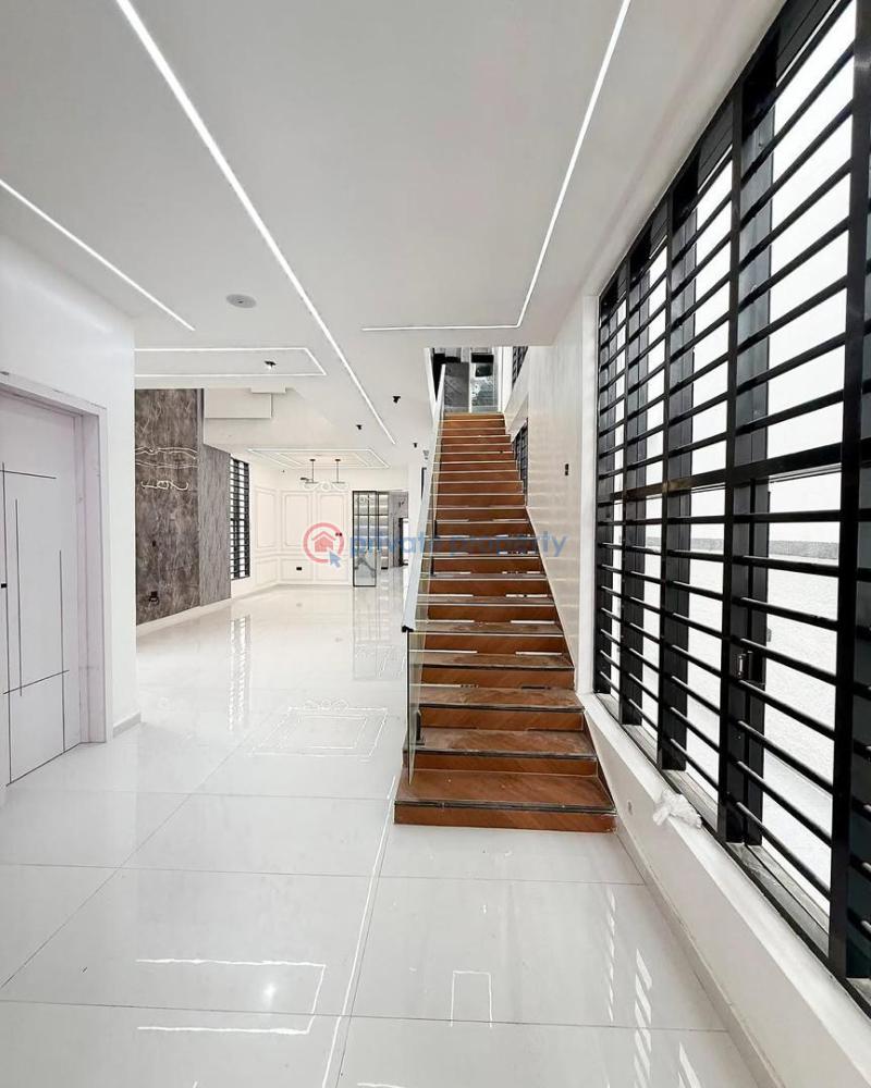 5 bedroom Detached Duplex For Sale Chevron Toll Gate, Lekki Lagos - 1