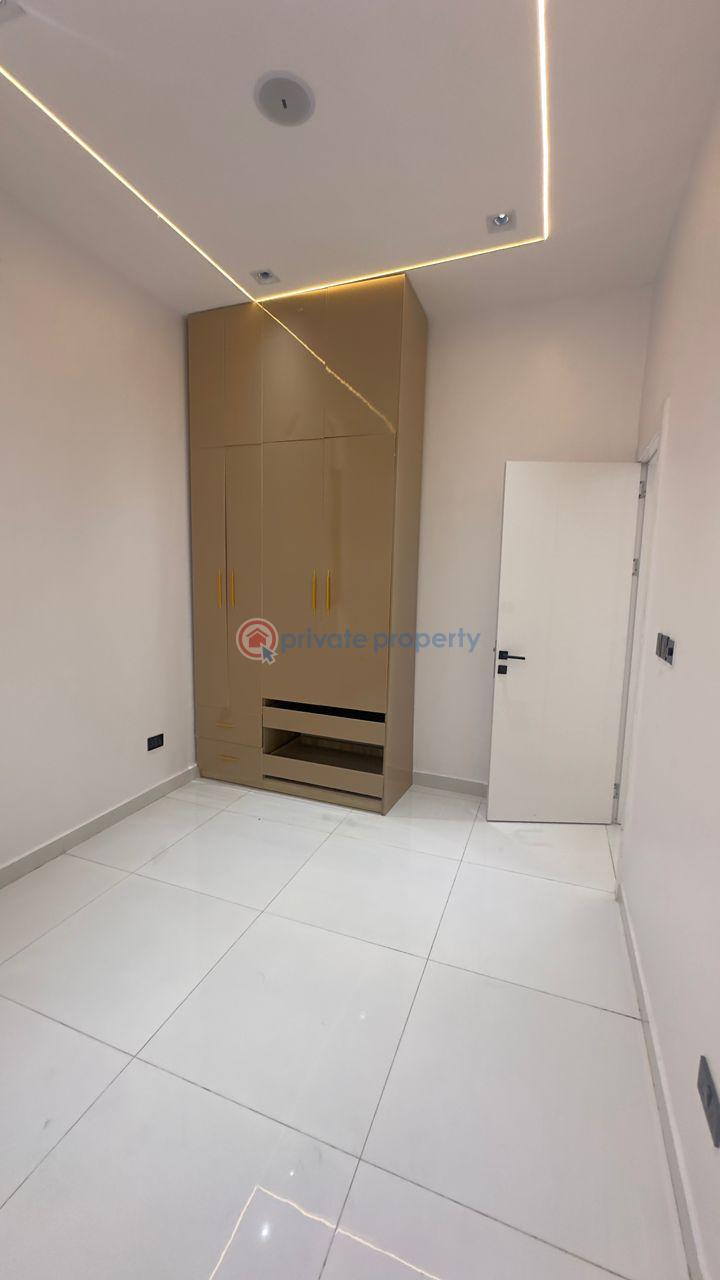 5 bedroom Detached Duplex For Sale Chevron Lekki Lagos - 9