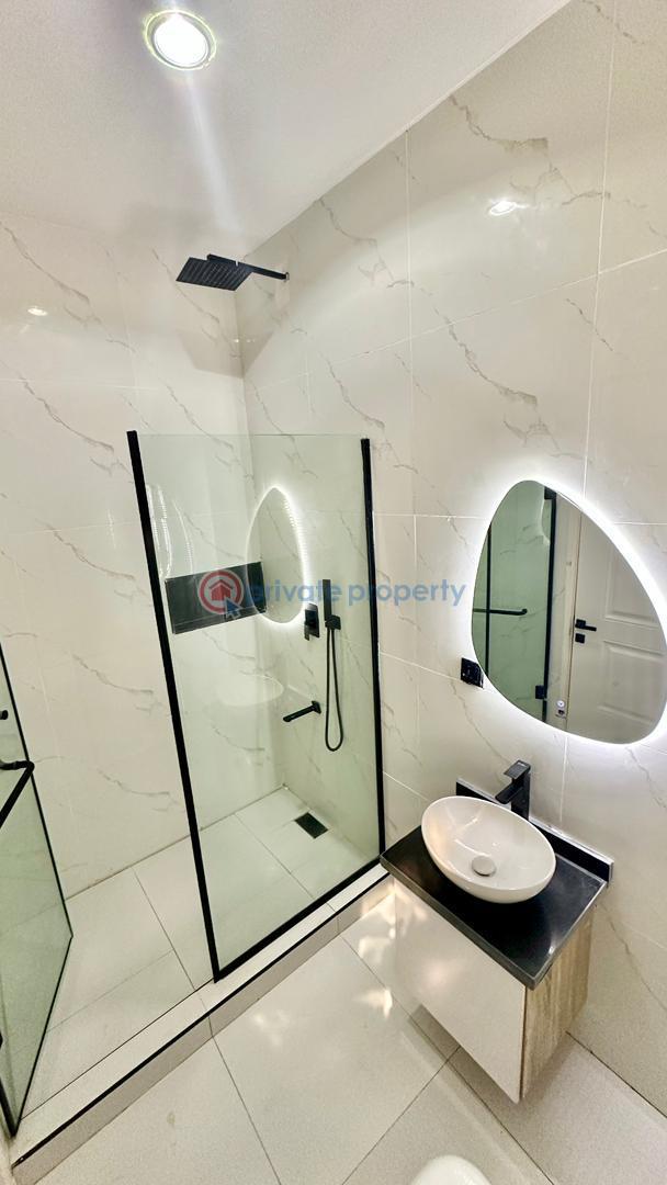 5 bedroom Detached Duplex For Sale Chevron,conservation Lekki Lagos - 20