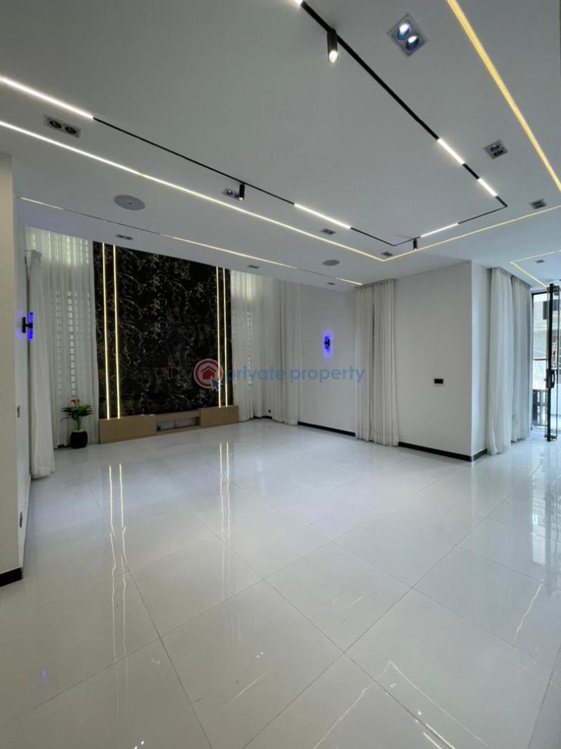 5 bedroom Detached Duplex For Sale Chevron, Lekki Lagos - 11
