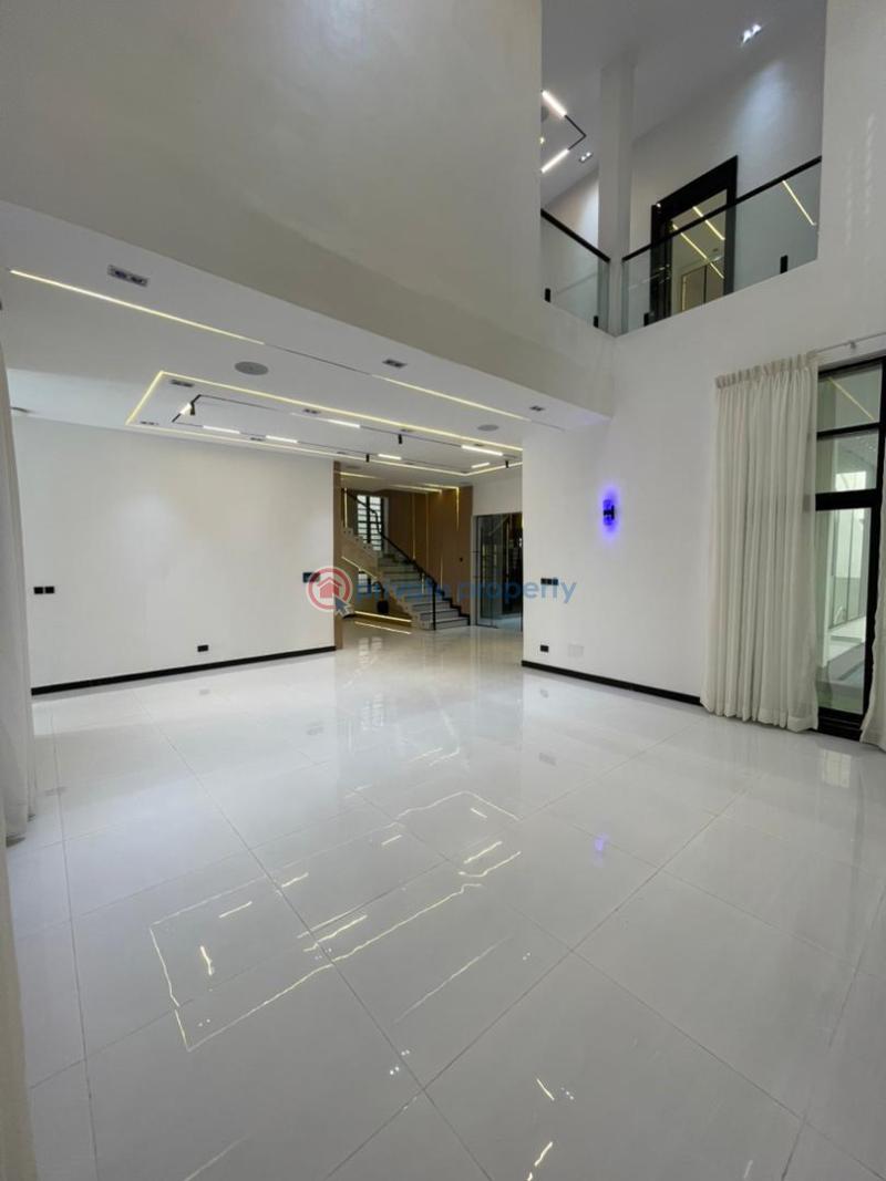 5 bedroom Detached Duplex For Sale Chevron, Lekki Lagos - 16