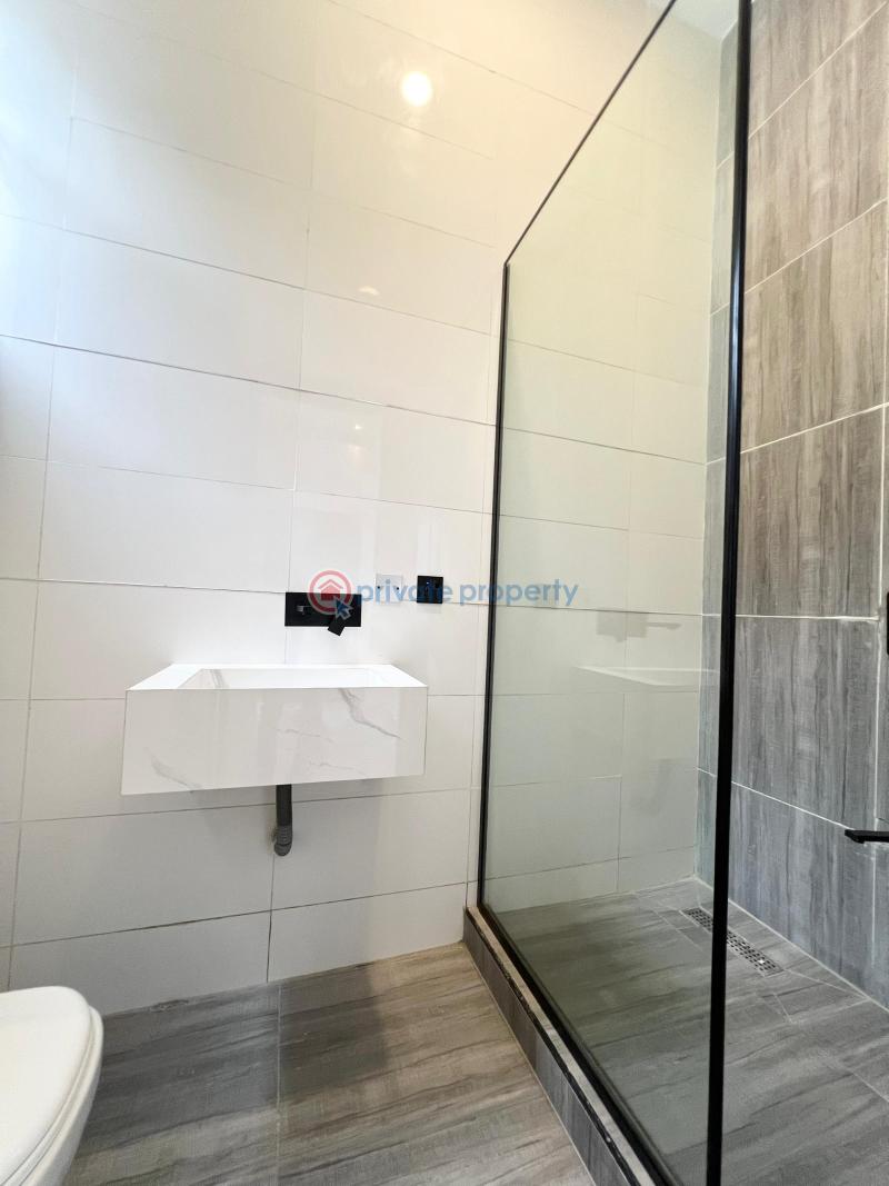 Luxury 5 bedroom fully detached duplex with bq pool in ikota lekki - 16 5 bedroom Duplex For Sale Ikota Lekki Lagos - 16