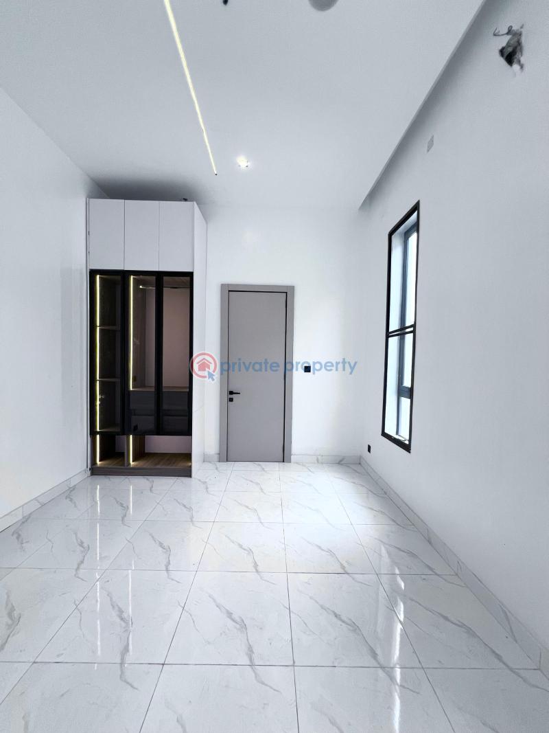 Luxury 5 bedroom fully detached duplex with bq pool in ikota lekki - 11 5 bedroom Duplex For Sale Ikota Lekki Lagos - 11