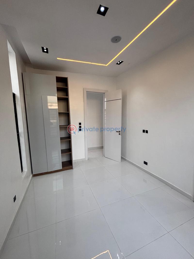 5 bedroom Detached Duplex For Sale Near Chevron Toll Gate Lekki Lagos - 11